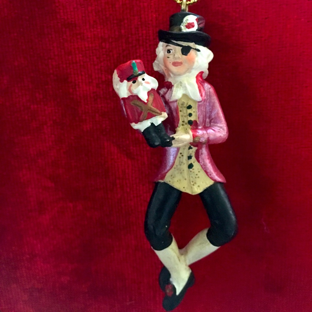 Vintage looking Christmas ornament